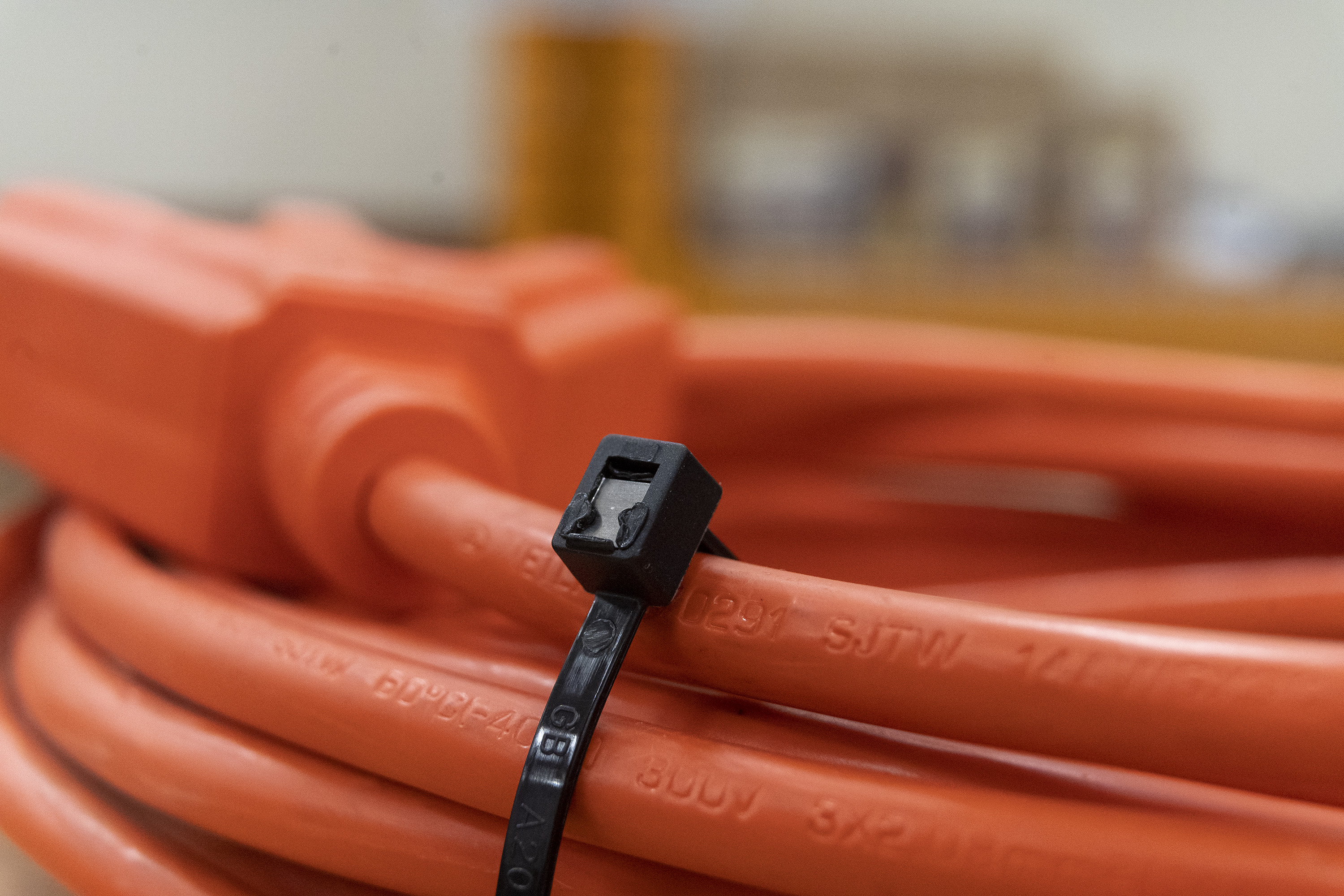 Cable Tie Self Cutting 8