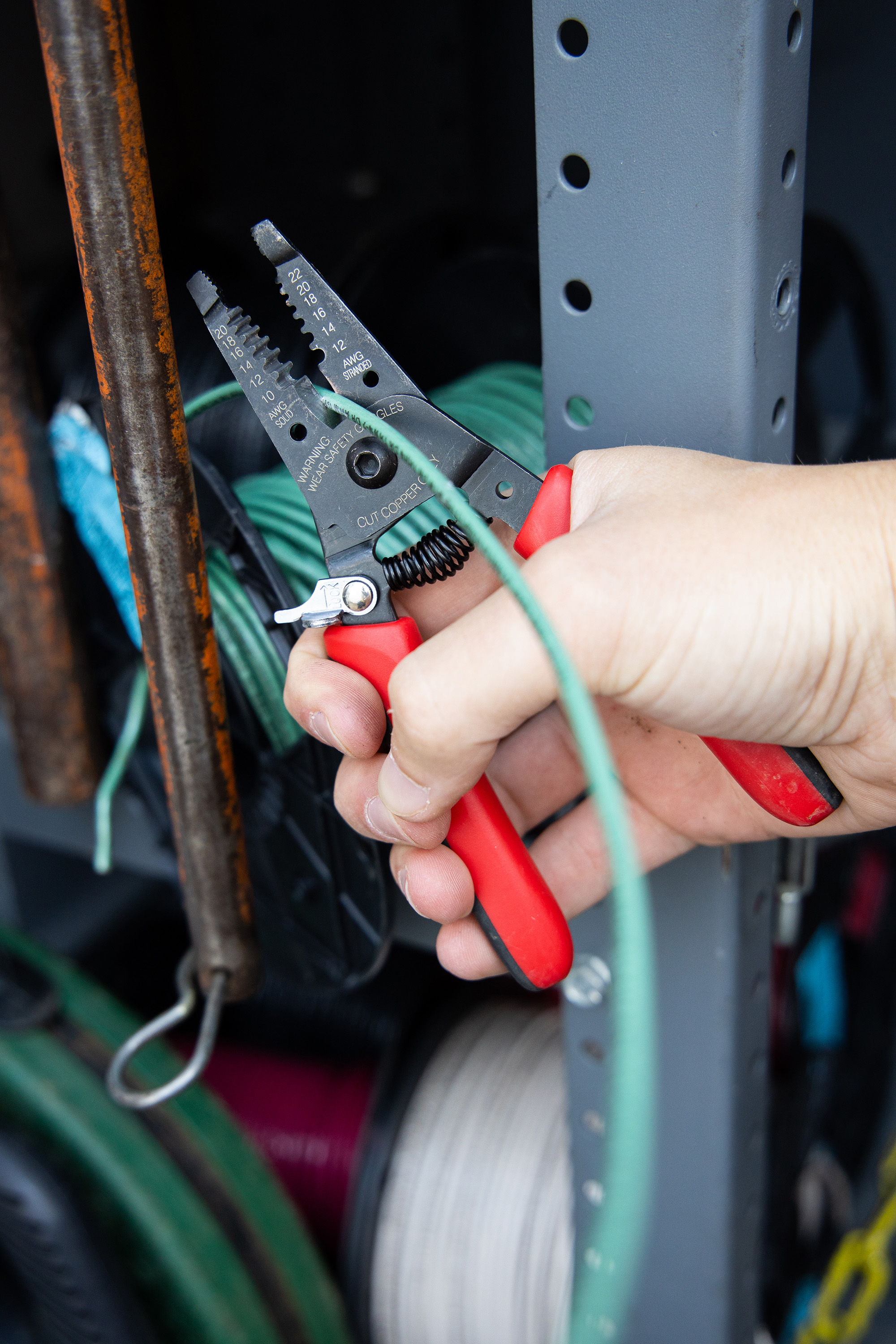 4-in-1 Stripper with Lock