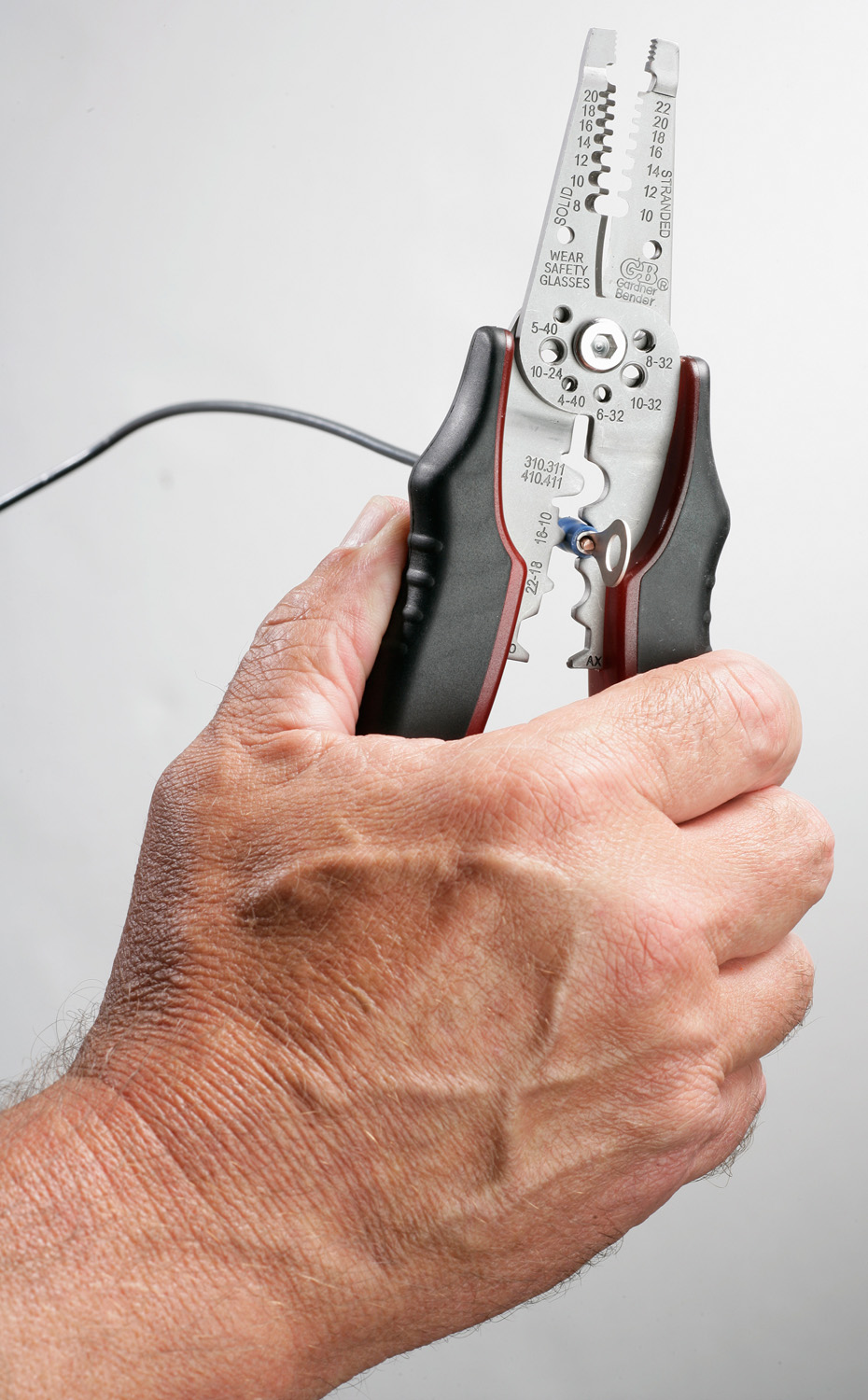 Circuit Alert, Multi-Tool Strips, Crimps, and Cuts, 8-20 AWG