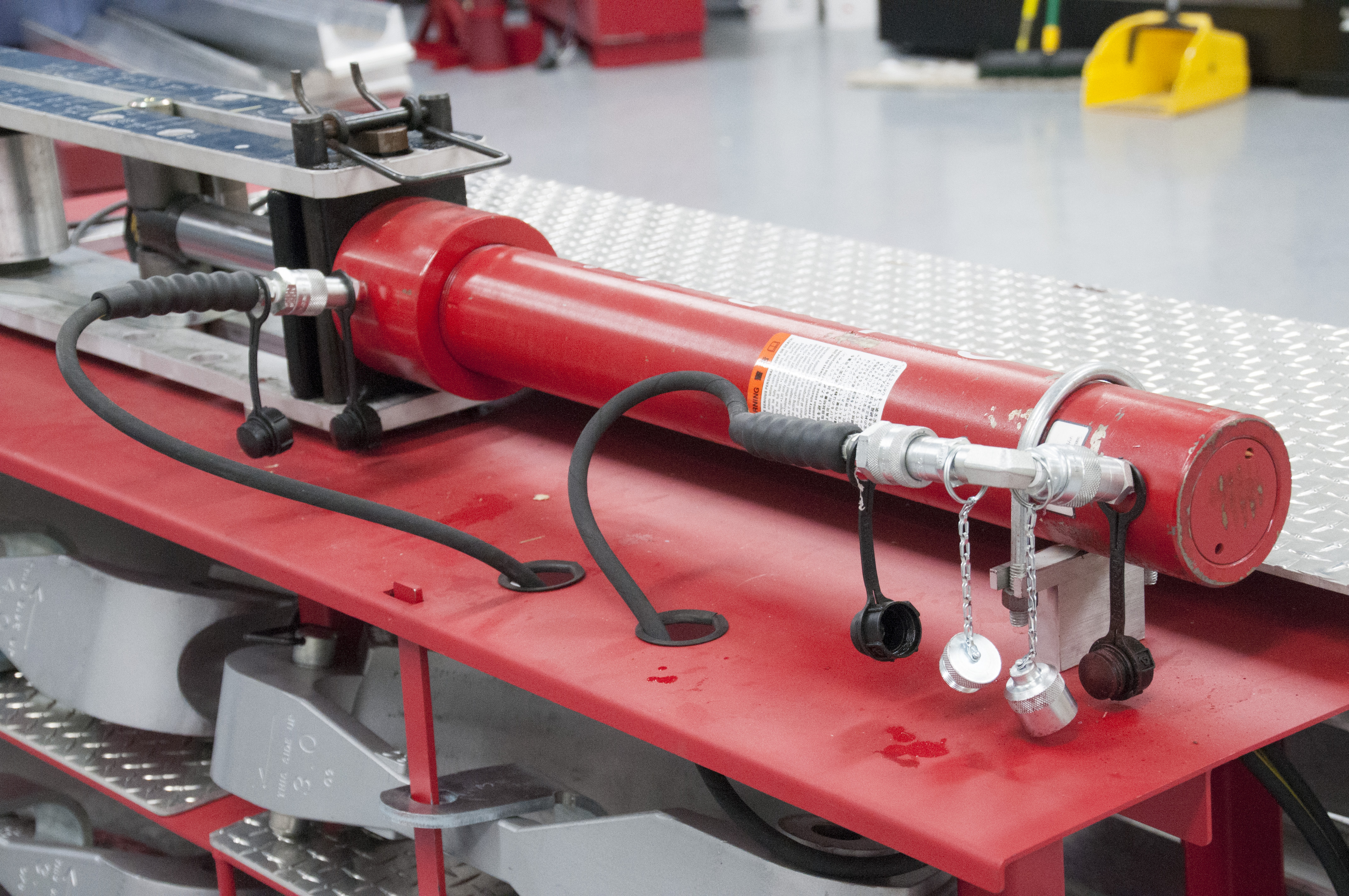 Long Stroke Ultra Eegor Hydraulic Bender, Includes Mobile Bend-Mate Table, Electric Pump, and Shoe Group w/o 3.5 Long Stroke Ultra Eegor Hydraulic Bender, Includes Mobile Bend-Mate Table, Electric Pump, and Shoe Group w/o 3.5